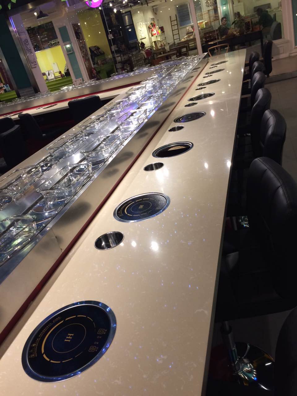 凱利翔回轉火鍋設備